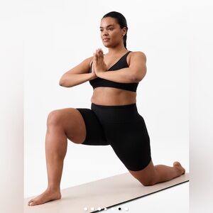 NWT Athleta 1X Elation Ultra High Rise 7” Short Black